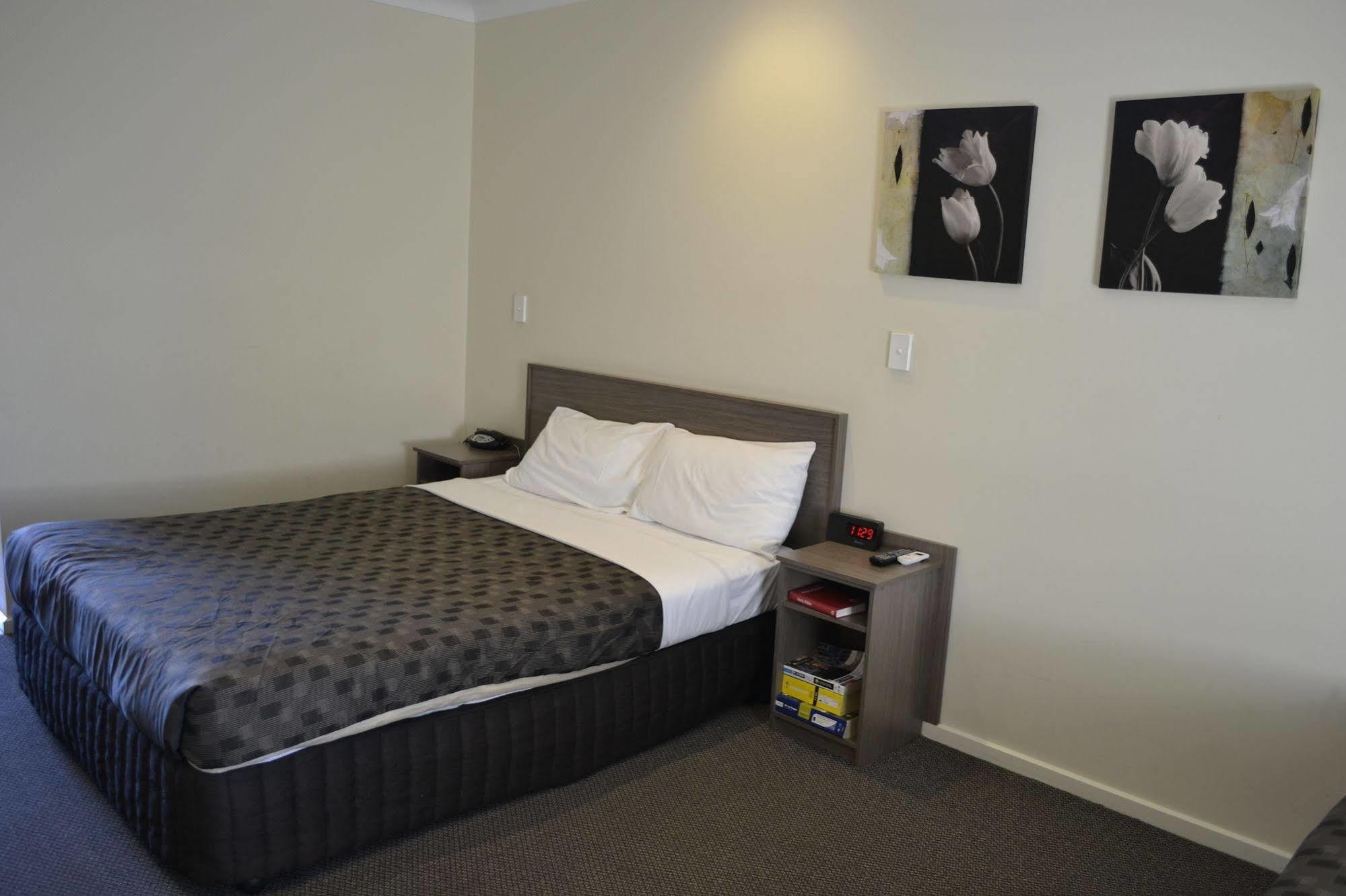 Werribee Motel And Apartments Esterno foto