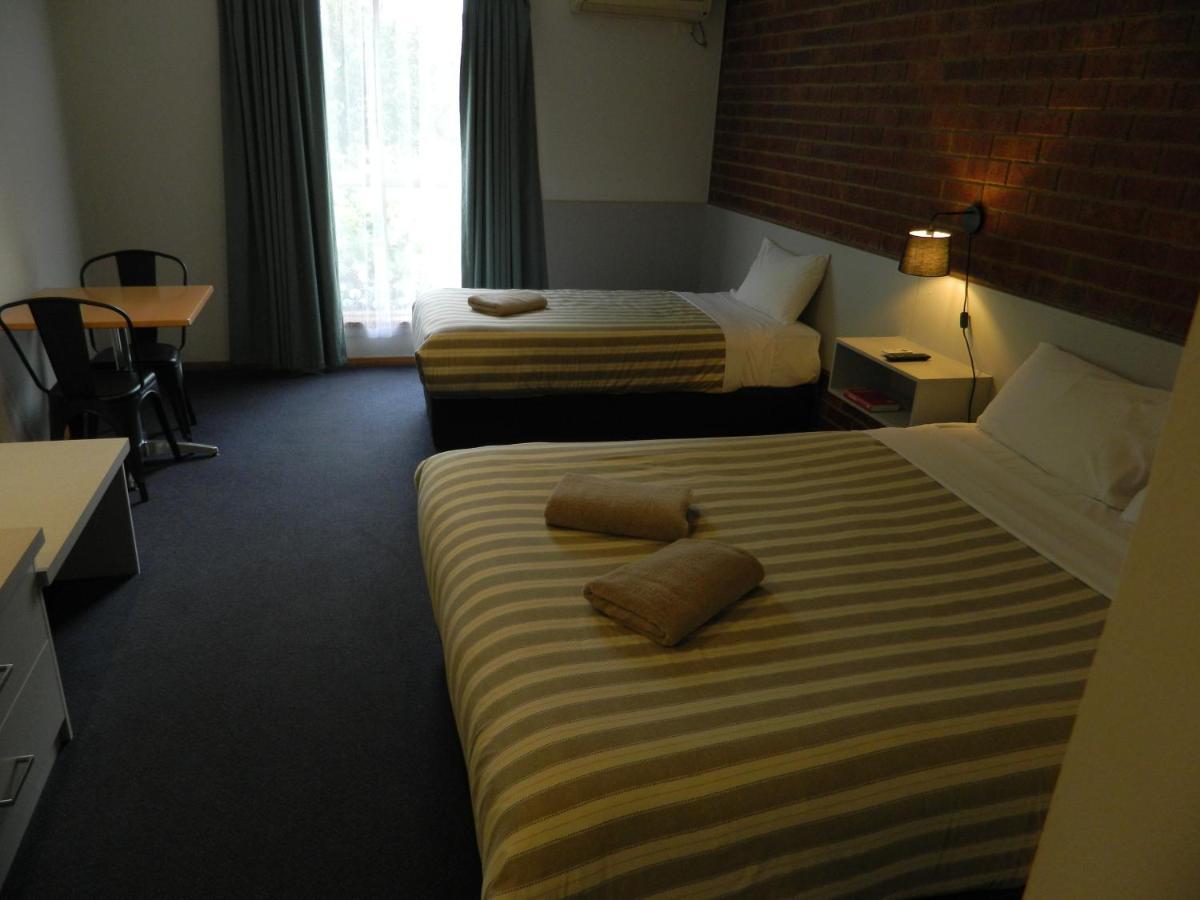 Werribee Motel And Apartments Esterno foto